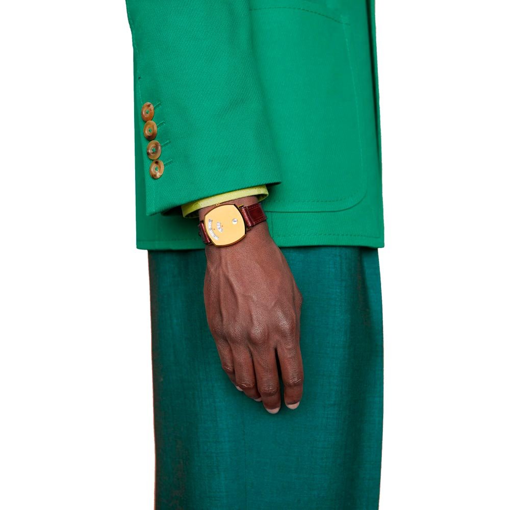 Gucci YA157405 GRIP Gold Unisex Watch - WATCH & WATCH